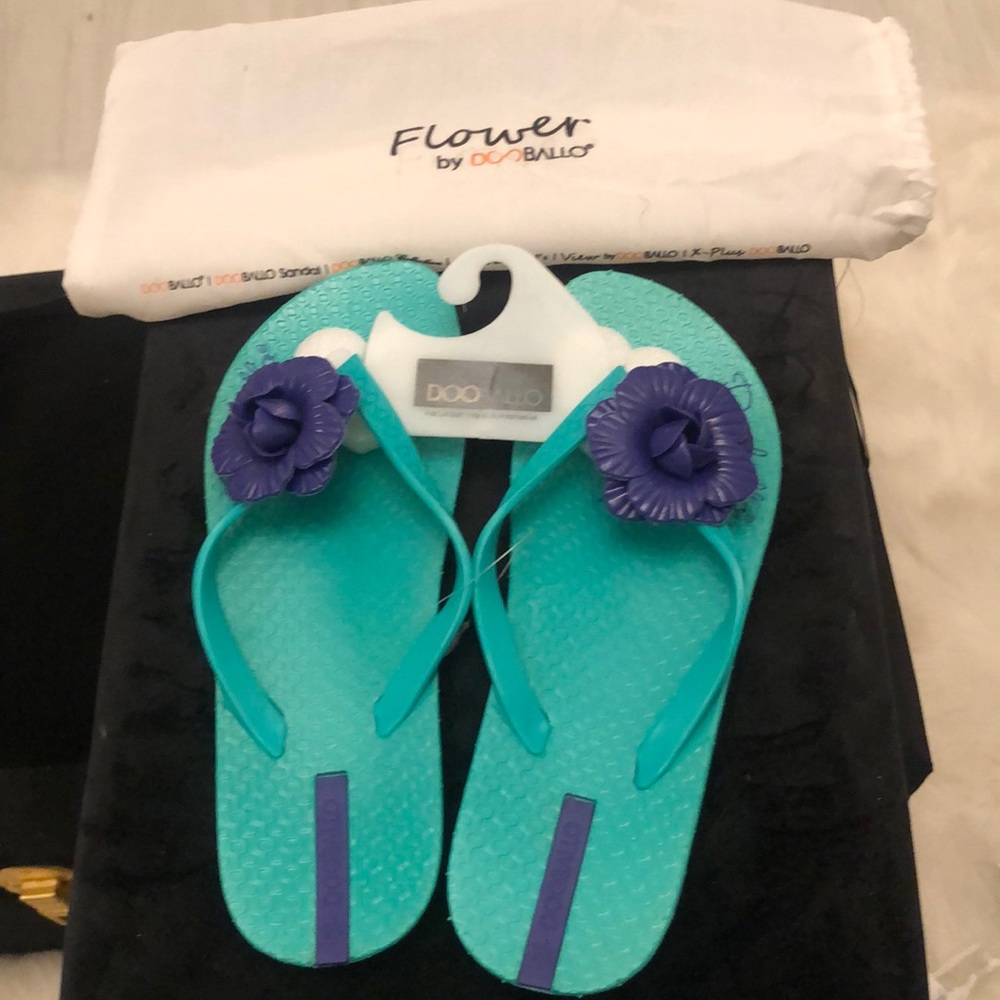 DooBallo Flower Flip-flops Turquoise & Purple